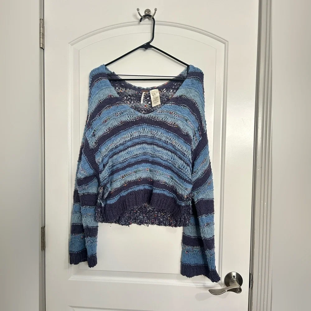 Free People Lake Life Pullover Sweater Bottled Blue Combo size small Chunky Knit - Picture 4 of 13